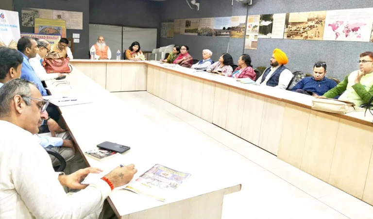 आनंदमठ उपन्यास ने देशवासियों में राष्ट्रभाव पुष्ट किया