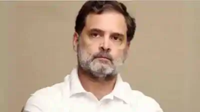 छात्रों के मुद्दे पर संसद में हंगामा, राहुल ने सरकार पर साधा निशाना