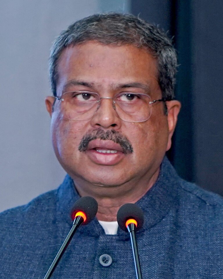 धर्मेंद्र प्रधान ने दिया इस्तीफा: छात्र आंदोलन के बीच शिक्षा मंत्री ने छोड़ा पद, PM मोदी को भेजी चिट्ठी